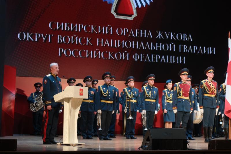 Губернатор поздравил военнослужащих с высокой государственной наградой