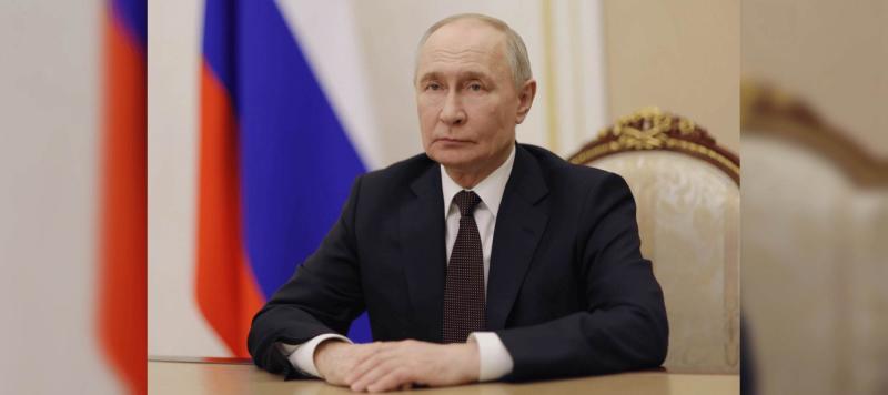 Президент России Владимир Путин поздравил росгвардейцев с Днём войск национальной гвардии (видео)